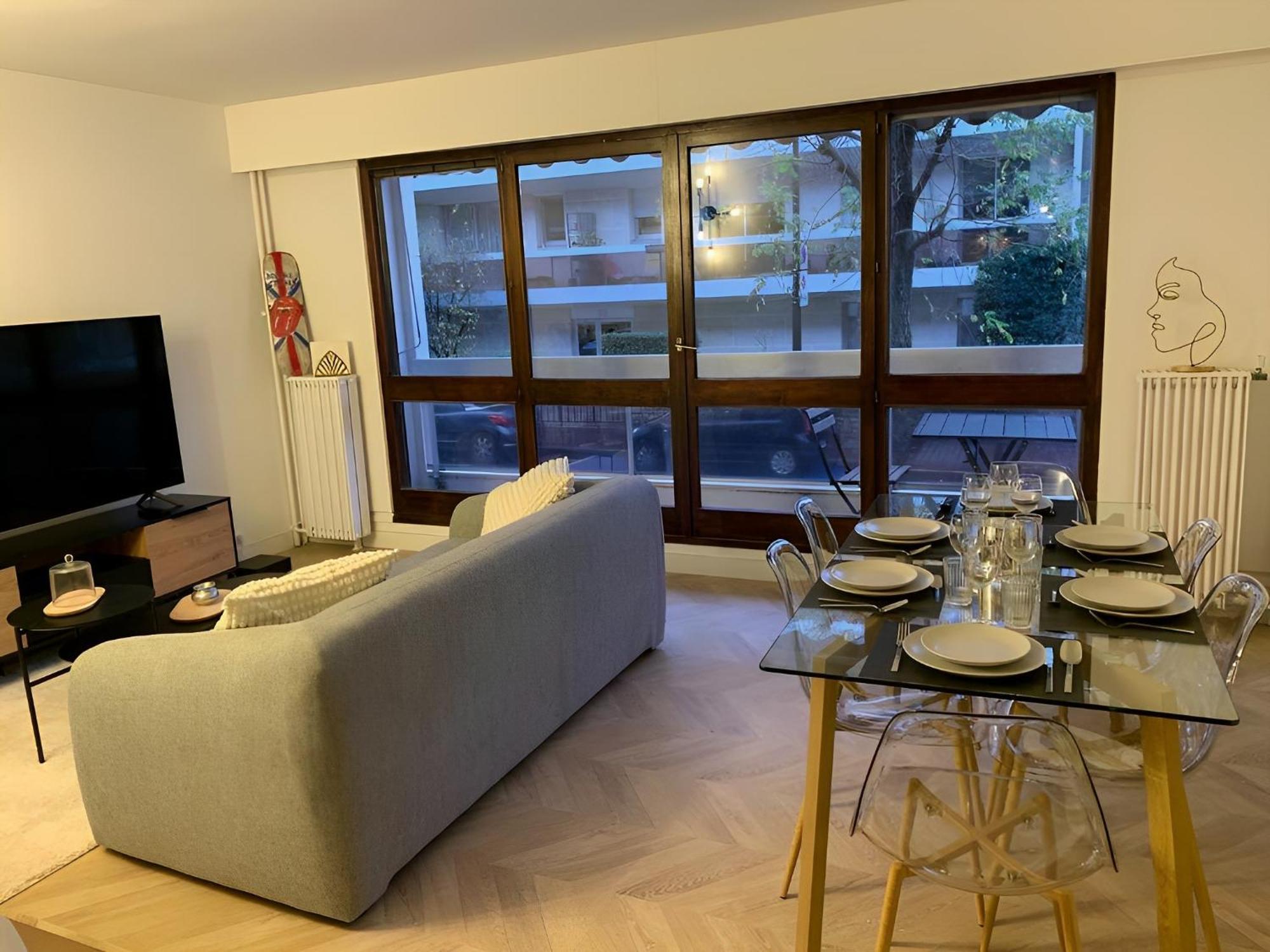 Magnifique Appartement, 3 Min De Paris Levallois-Perret Luaran gambar